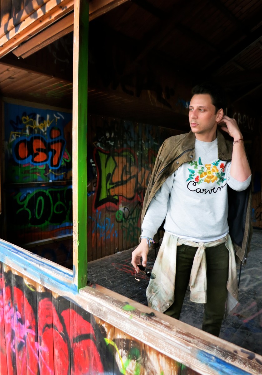 carven_embroidery_sweatshirt1