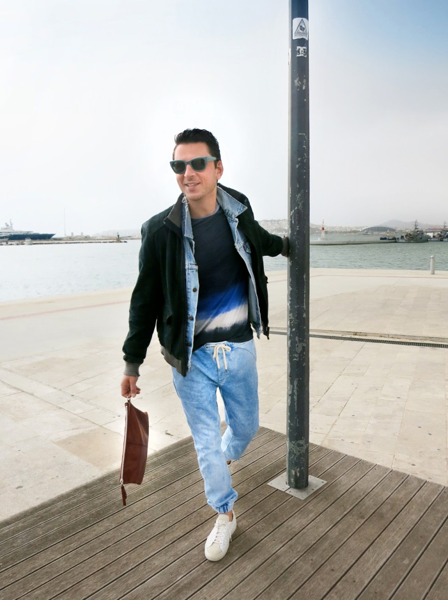 balenciaga burgundy pouch