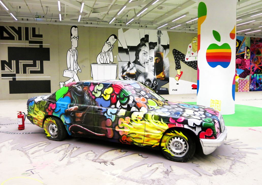 graffiti car