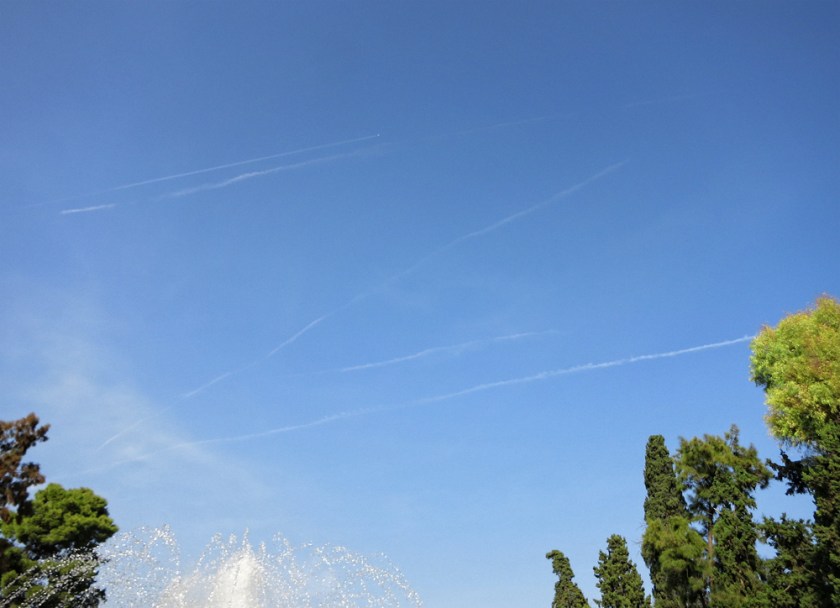 blue_sky_plane_lines_athens