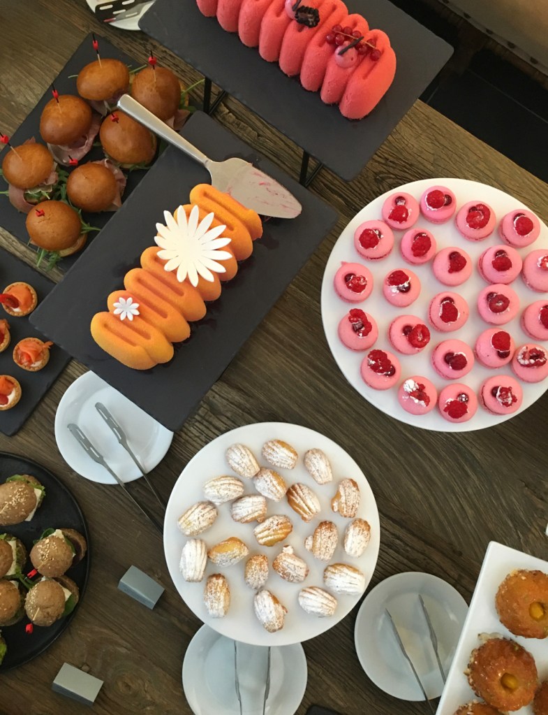 san_antonio_suites_breakfast