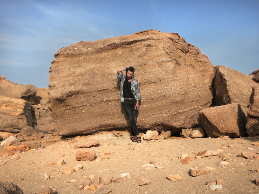 stylentonic_desert_look