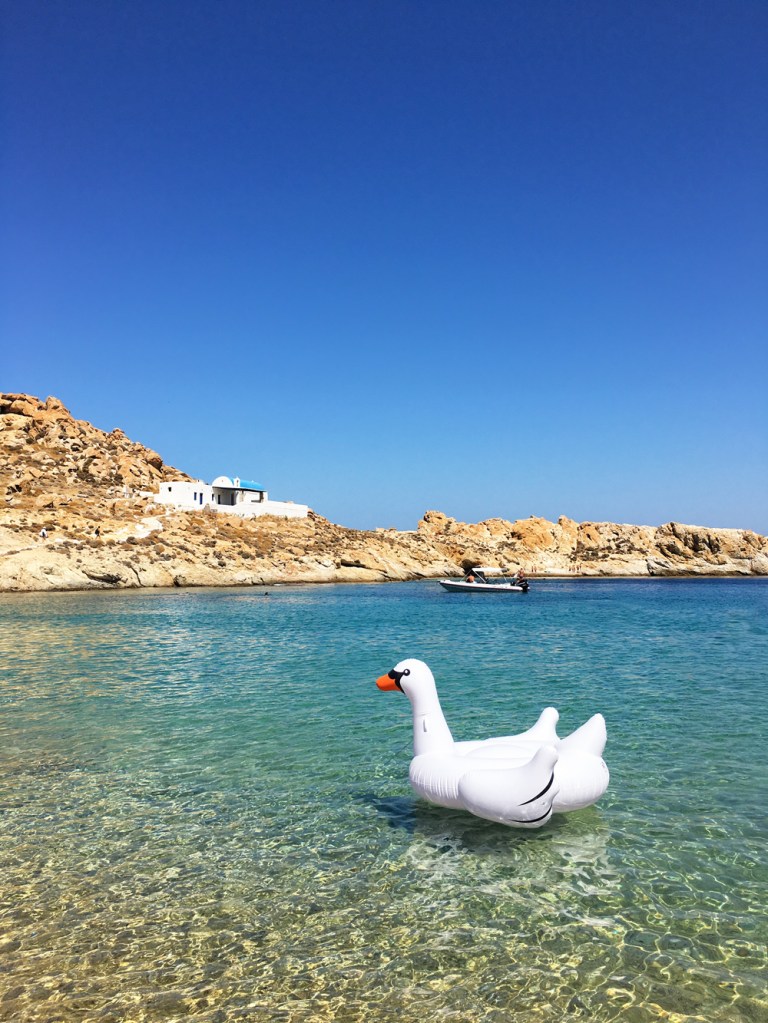 swan_float_serifos
